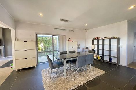 Photo of property in 11a Newington Road, Henderson, Auckland, 0612