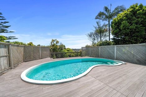 Photo of property in 108 Coronation Road, Hillcrest, Auckland, 0627
