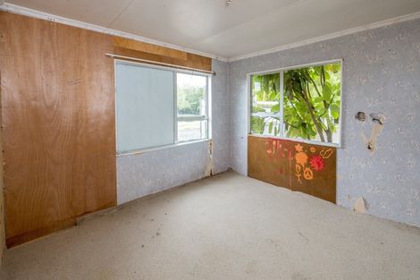 Photo of property in 63 Vista Road, Ohau, 5570