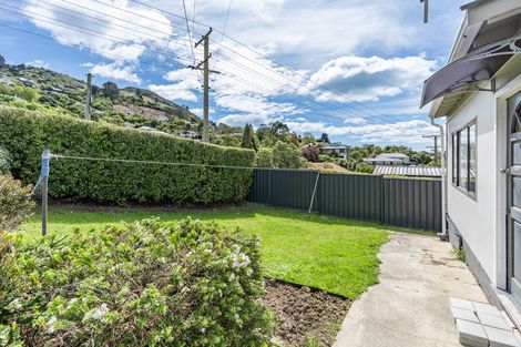 Photo of property in 7 Athol Place, Ravensbourne, Dunedin, 9022