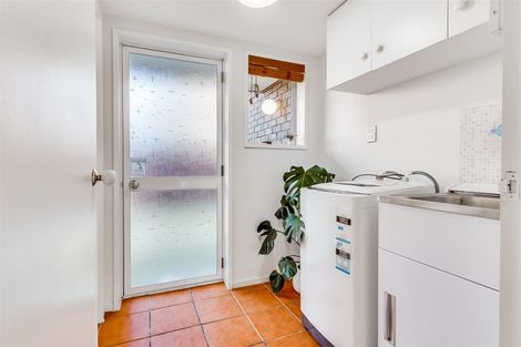 Photo of property in 1/143 Memorial Avenue, Burnside, Christchurch, 8053