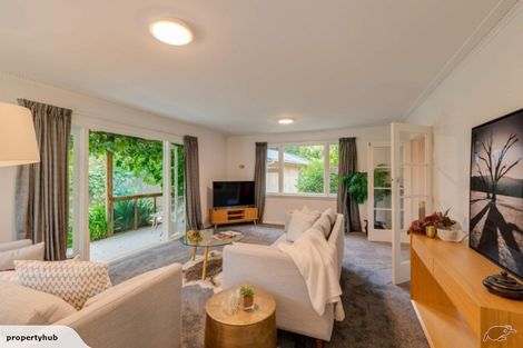 Photo of property in 271 Fifield Terrace, Opawa, Christchurch, 8023