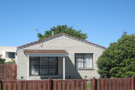Photo of property in 30 Arcon Drive, Broomfield, Christchurch, 8042