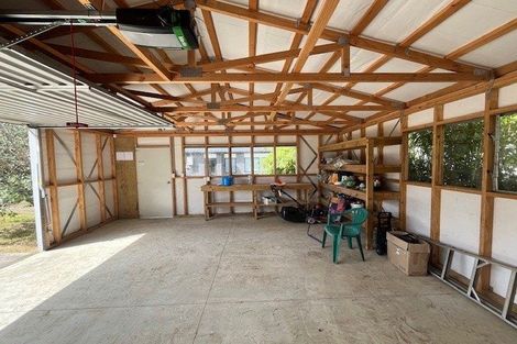 Photo of property in 3 Ware Place, Pakuranga Heights, Auckland, 2010