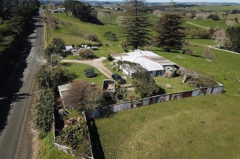 Photo of property in 295 Matakohe West Road, Matakohe, 0594