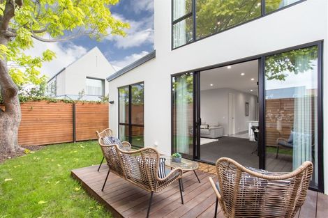 Photo of property in 32c Hewitts Road, Merivale, Christchurch, 8014