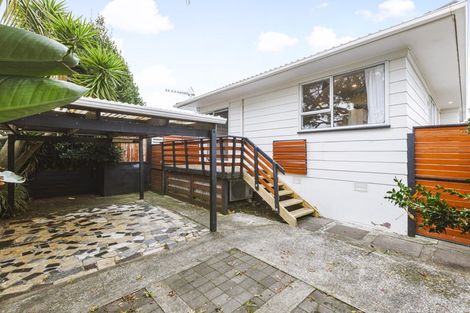 Photo of property in 2/26 Navigator Place, Papatoetoe, Auckland, 2025