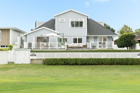 Photo of property in 162 Oceanbeach Road, Mount Maunganui, 3116