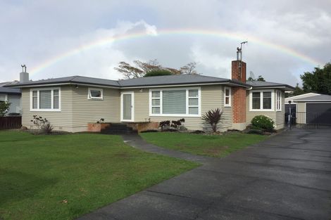 Photo of property in 18 Richmond Avenue, Takaro, Palmerston North, 4410