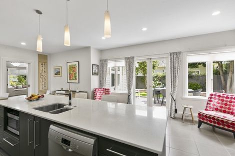 Photo of property in 2 Rangiora Street, Woburn, Lower Hutt, 5010