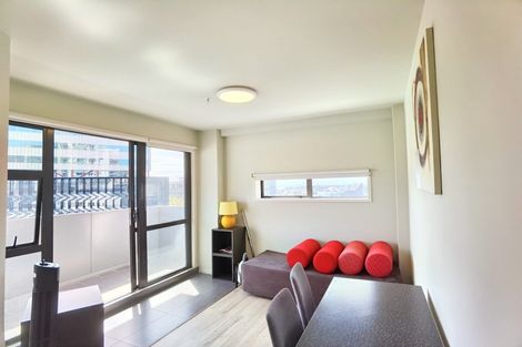 Photo of property in St Paul Apartments, 8d/4 Saint Paul Street, Auckland Central, Auckland, 1010