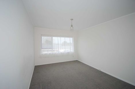 Photo of property in 2/39 John Davis Road, Mount Roskill, Auckland, 1041