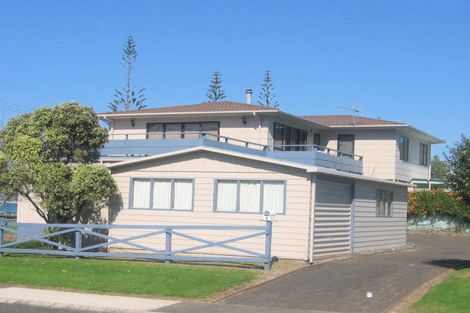 Photo of property in 2 Miro Place, Whitianga, 3510