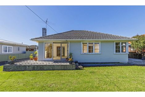 Photo of property in 1/11 Mangarata Avenue, Papatoetoe, Auckland, 2025