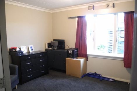 Photo of property in 75 Rhodes Street, Waimate, 7924