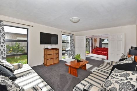 Photo of property in 67 Pyle Road West, One Tree Point, 0118