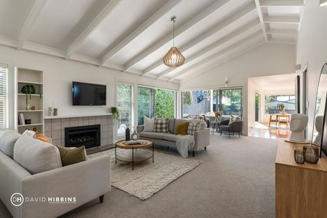 Photo of property in 11 Stanaway Street, Hillcrest, Auckland, 0627