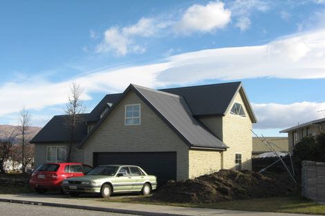 Photo of property in 2 Orchard Drive, Alexandra, 9320