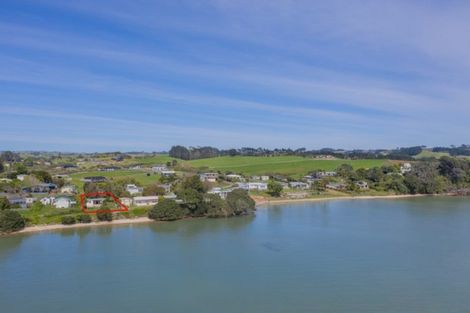 Photo of property in 12 Sergeant Road, Awhitu, 2684