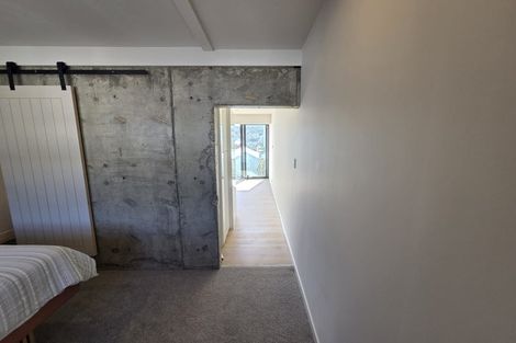 Photo of property in 2 Moncrieff Street, Mount Victoria, Wellington, 6011