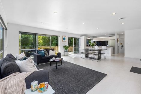 Photo of property in 15 Albany Heights Road, Dairy Flat, Albany, 0792