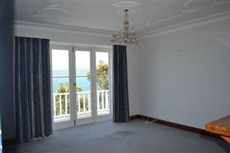 Photo of property in 30 Napier Street, Karaka Bays, Wellington, 6022
