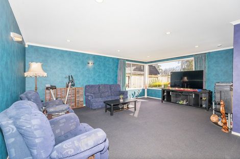 Photo of property in 4 Nielsen Gardens, Rototuna, Hamilton, 3210