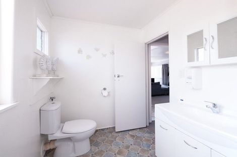 Photo of property in 13 Binnie Street, Paihia, 0200