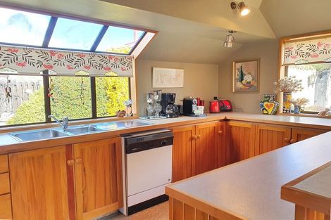 Photo of property in 5 Burnett Place, Lake Tekapo, 7999