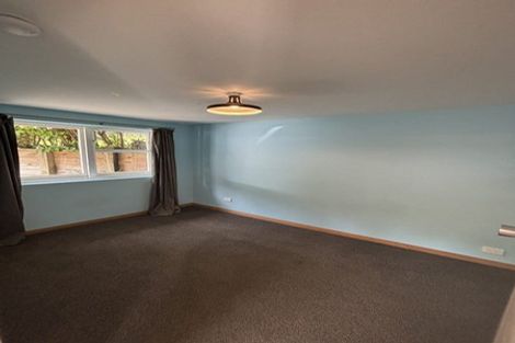 Photo of property in 52 Melrose Road, Island Bay, Wellington, 6023