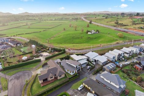 Photo of property in 20 Castleton Way, Flagstaff, Hamilton, 3210