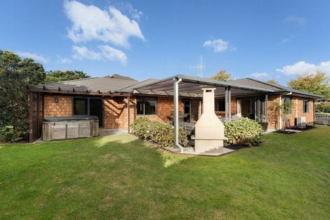Photo of property in 61 Cotswold Place, Ohauiti, Tauranga, 3112