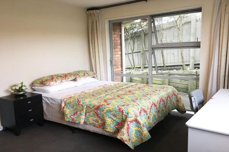 Photo of property in 77 Fairview Avenue, Fairview Heights, Auckland, 0632