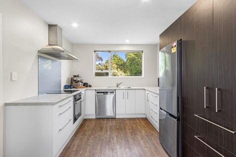 Photo of property in 1/310 Memorial Avenue, Burnside, Christchurch, 8053