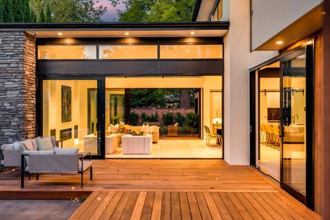 Photo of property in 99a Fendalton Road, Fendalton, Christchurch, 8014