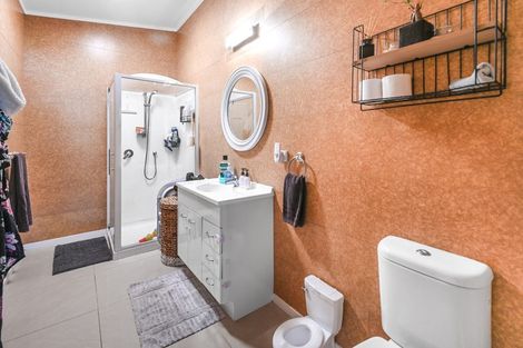 Photo of property in 202 Kempthorne Road, Russell, 0272