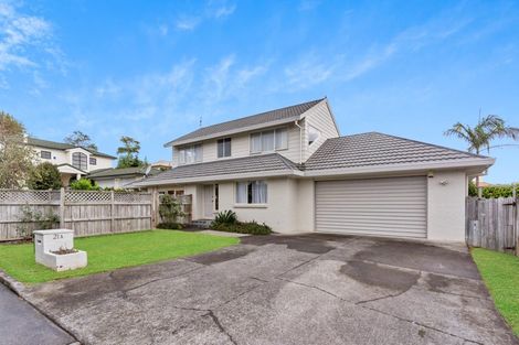 Photo of property in 1/21 Westview Court, Somerville, Auckland, 2014