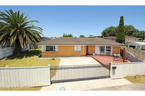 Photo of property in 52 Henwood Road, Mangere East, Auckland, 2024