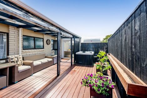 Photo of property in 3 Maralyn Place, Bell Block, New Plymouth, 4312