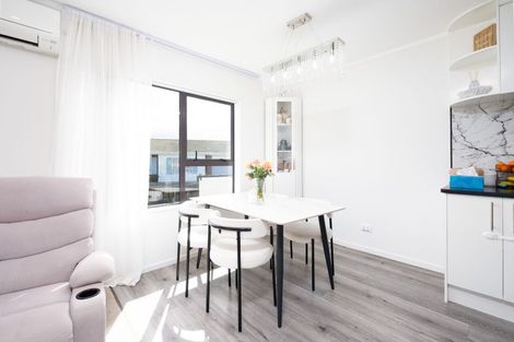 Photo of property in 44 Trimdon Street, Randwick Park, Auckland, 2105