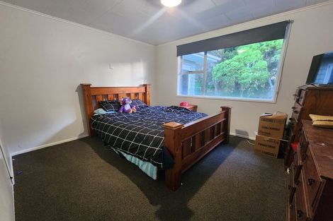 Photo of property in 56 Ernest Street, Ranui, Porirua, 5024