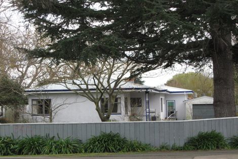 Photo of property in 32 Te Aute Road, Havelock North, 4130