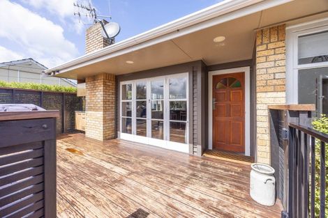 Photo of property in 6 Ross View Terrace, Dinsdale, Hamilton, 3204