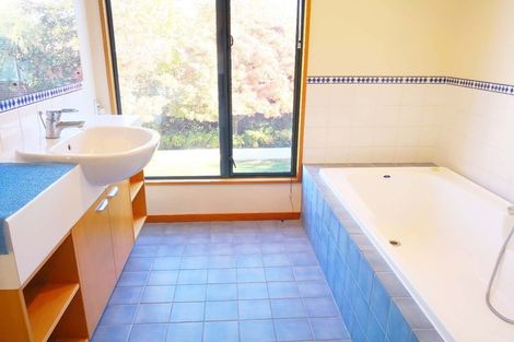 Photo of property in 2 Renoir Lane, Ilam, Christchurch, 8041