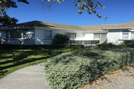 Photo of property in 33 Worthy Street, Ilam, Christchurch, 8041