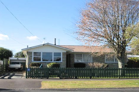 Photo of property in 4 Fairview Street, Fairview Downs, Hamilton, 3214
