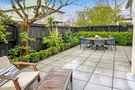 Photo of property in 2/21 Bishop Street, St Albans, Christchurch, 8014