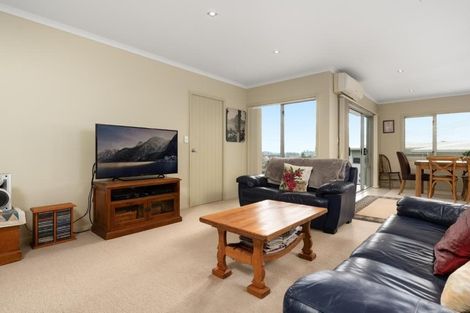 Photo of property in 19 Holyoake Terrace, Omokoroa, 3114