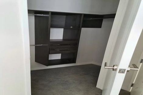 Photo of property in 65 Masons Road, Oteha, Auckland, 0632