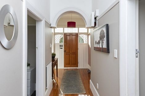 Photo of property in 32 Taylors Avenue, Bryndwr, Christchurch, 8052